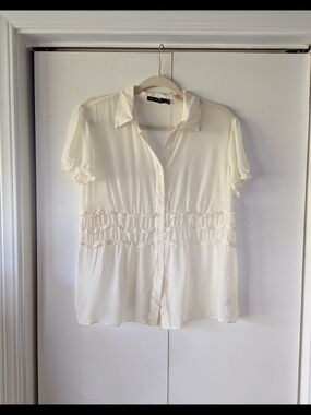 The Limited Cream Short-Sleeve Ruffle Detail Blouse